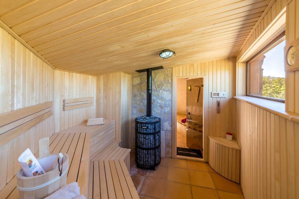 Finca Wellnatura Mit Sauna, Kamine, Badewanne Арта Экстерьер фото