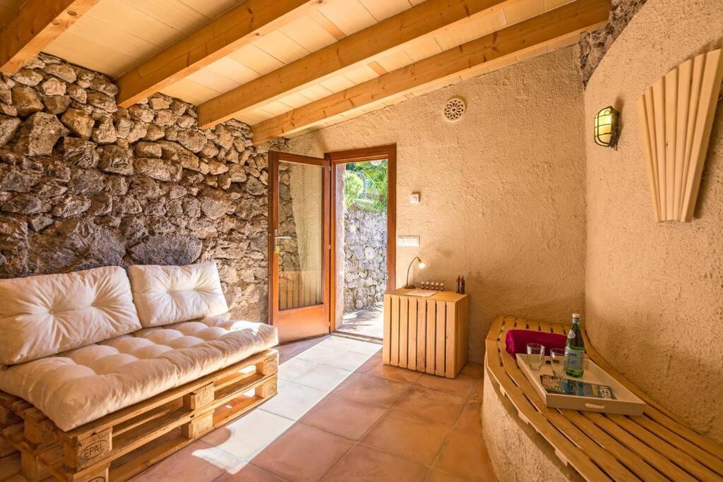 Finca Wellnatura Mit Sauna, Kamine, Badewanne Арта Экстерьер фото