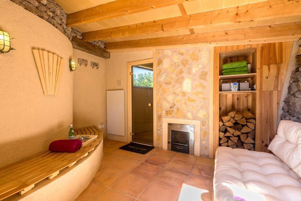 Finca Wellnatura Mit Sauna, Kamine, Badewanne Арта Экстерьер фото
